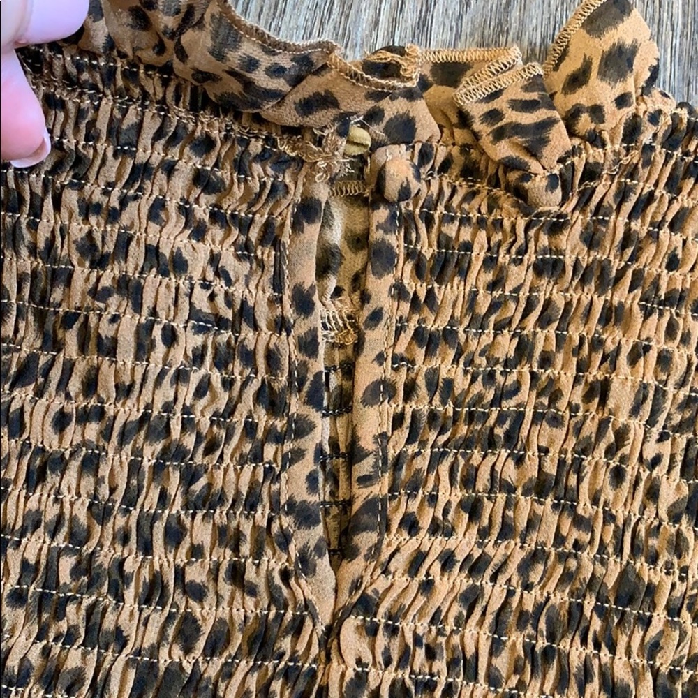 Leopard Top - Picture 5 of 7